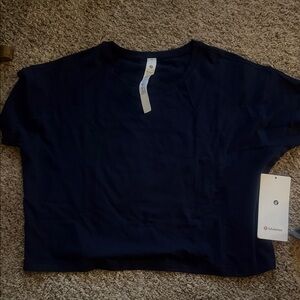 lululemon athletica Navy Cropped Tee